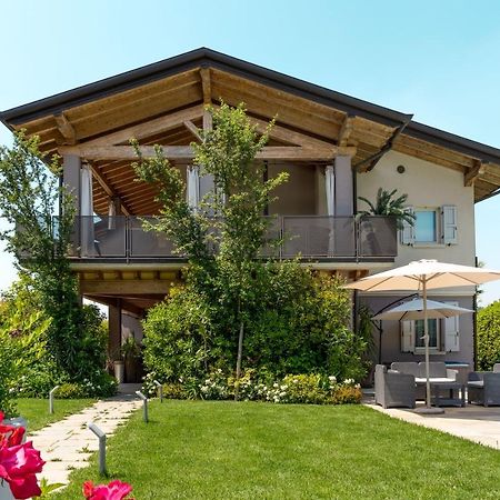 Michela Bb & Relais Bed & Breakfast Lonato Exterior photo